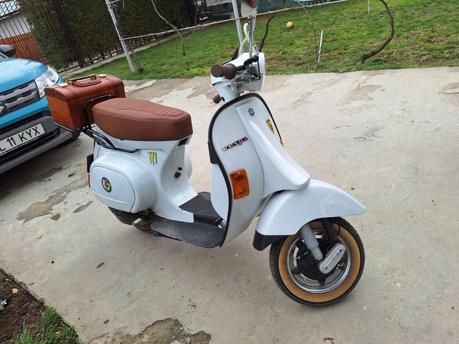 Vand,schimb cu motocicleta ,Vespa PK 50 pregatita de sezon