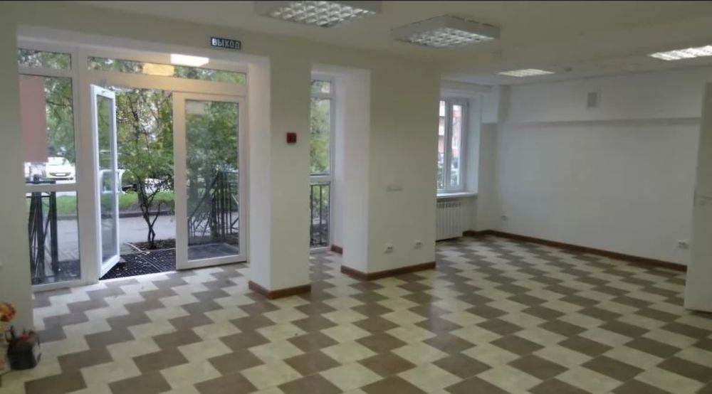 Сдаётся коммерческое-нежилое помещение, Сергели 2, Ярмарка