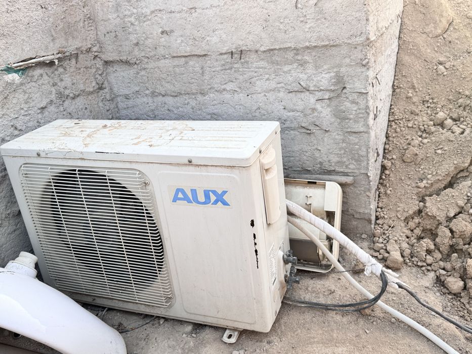 Кондиционер сатылады. Бағасы келісімді.