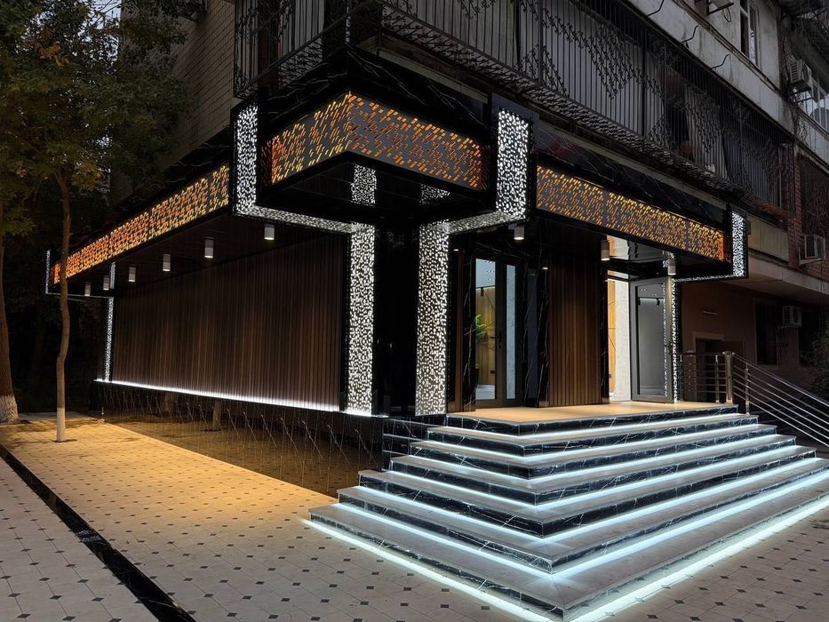 Аренда коммерческой недвижимости 
Айбек,кафе Vohha Brasserie 500м2