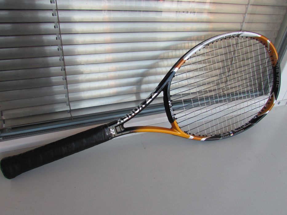 Тенис ракета YONEX RDiS 200