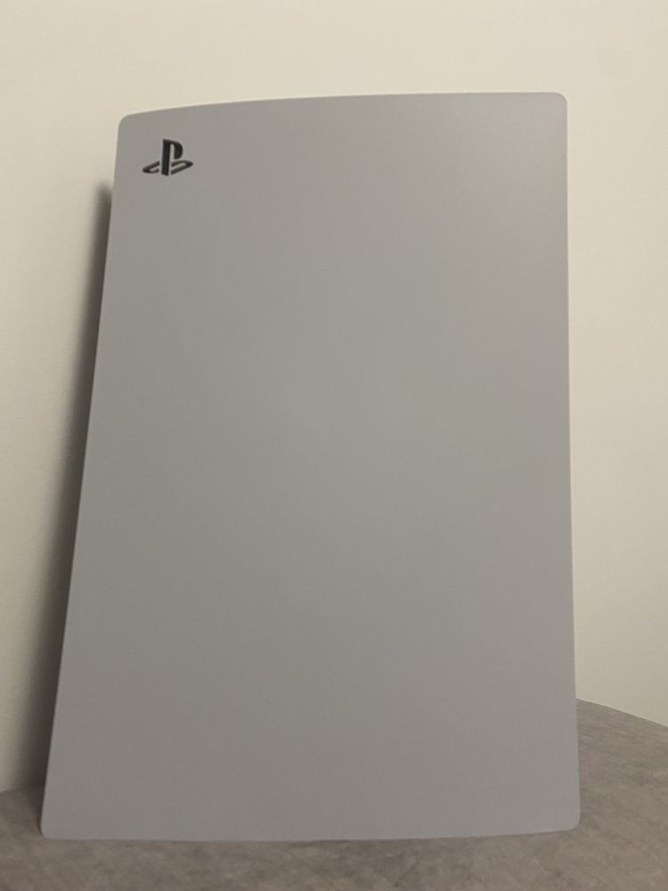 PlayStation 5 825gb ssd Disk edition+4 jocuri (PS5)