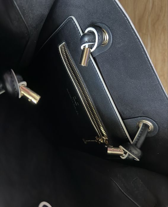 Оригинална чанта Off-White Jitney / Elisabetta Franchi