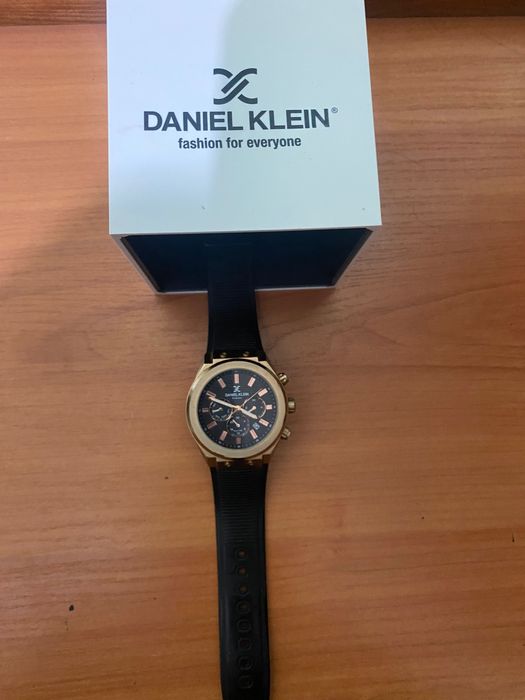 Часы отличные мужские