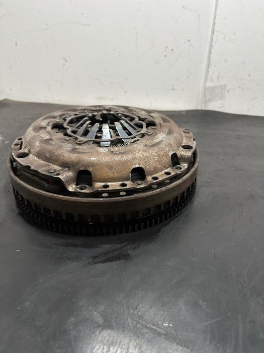 Kit ambreiaj volanda disc Audi A6 C6 2.7 TDI V6 BPP BSG