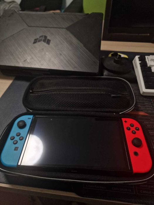 Nintendo switch - OLED, FUNCȚIONABIL,