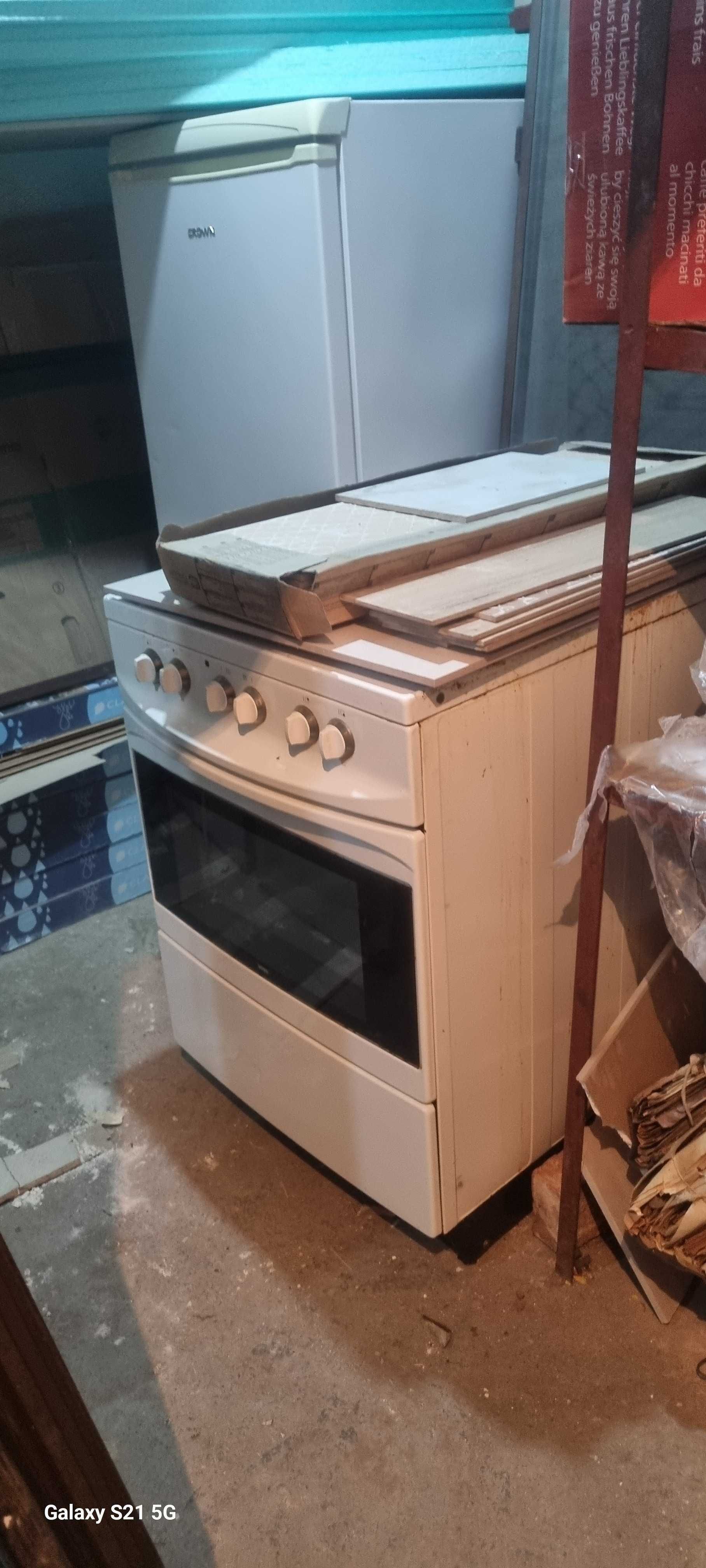 Продавам готварска печка