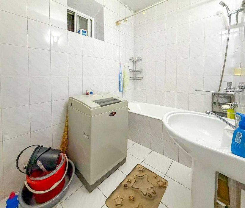 4-х комнатная квартира (лоджия 8 метров) м. Буюк Ипак Йули ID: 4436