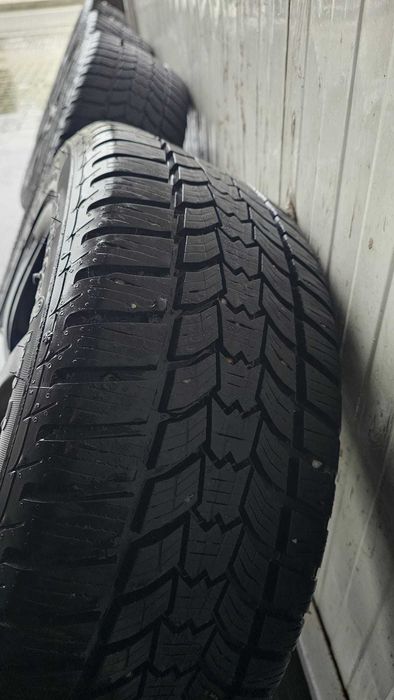 Jante Aliaj CITROEN DS5 (BORBET) + Cauciucuri Iarna 215/50/R17