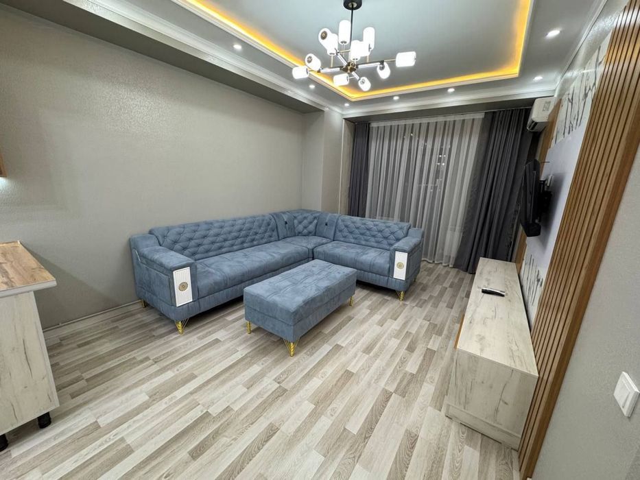 Слается Чиланзар 19 кв Новастройка шикарная все  есть от и до