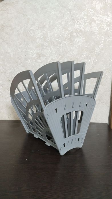Продам лоток для бумаги веерный 5-ти секционный