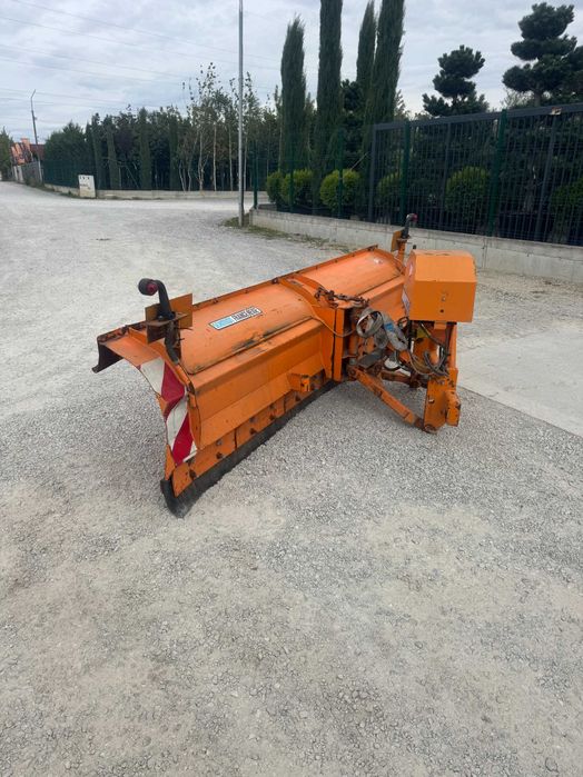 Sararita Epoke Igloo 0.8 mc cu motor