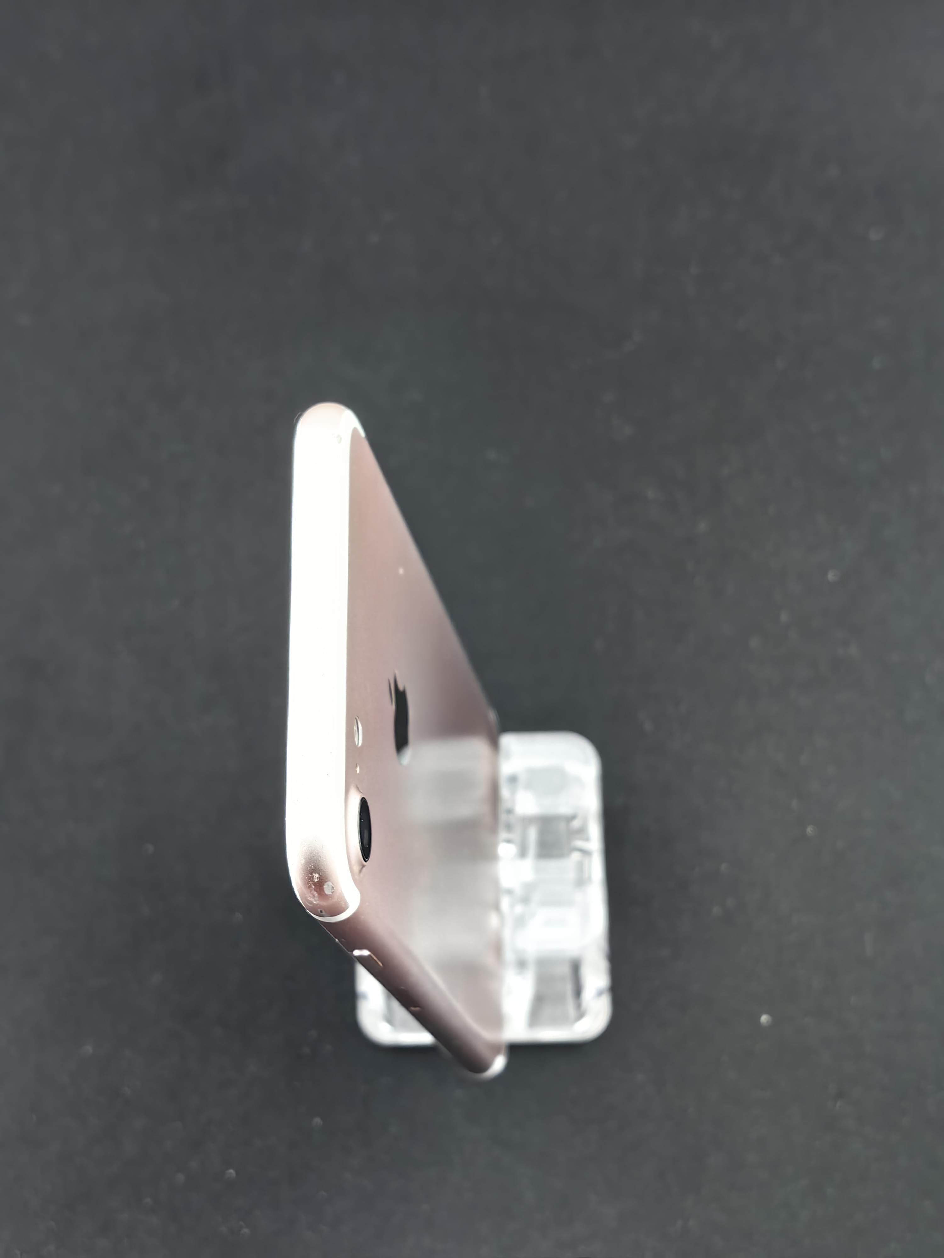 Apple iPhone 7 32 GB-nfv985