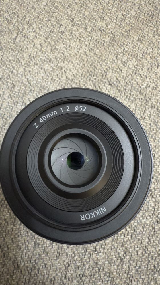 обектив Nikon Nikkor Z 40mm f/2