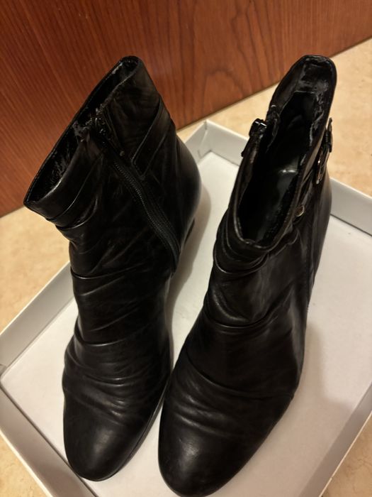 Ghete piele, scurte, elegante, marimea 37