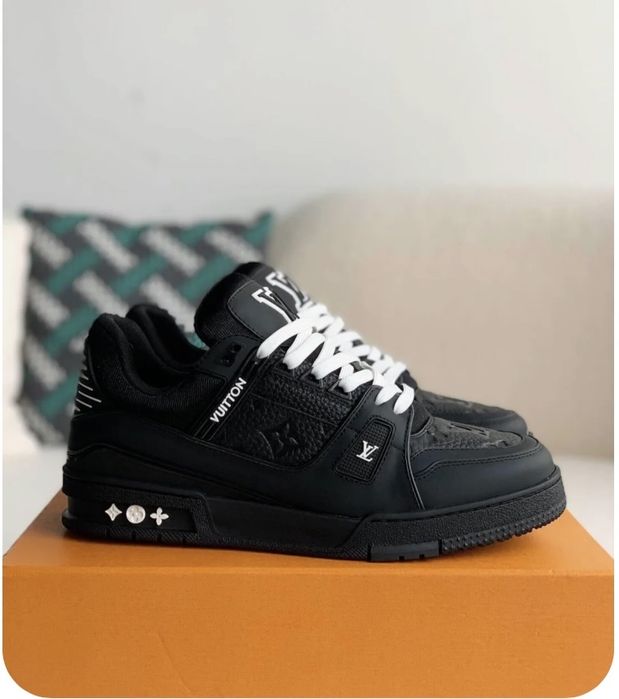 Adidasi L.o.u.i.s V.u.i.t.t.o.n  *New Colection* full box