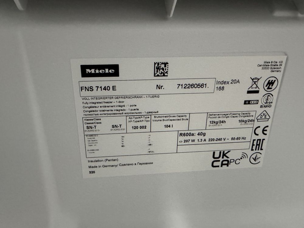 Фризер за вграждане Miele A+++ Нов Мострен Germany гаранция