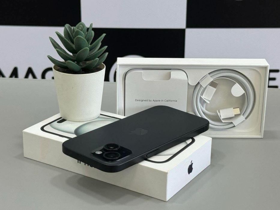 iPhone 15 ca NOU cu 98% Bateria