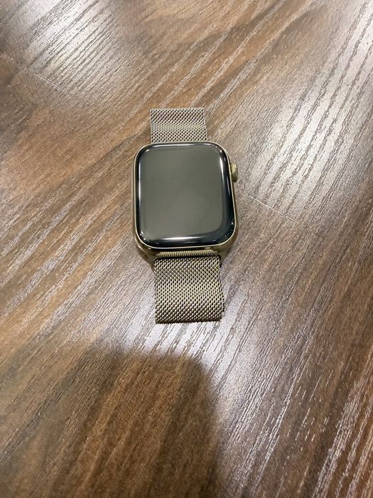 Iwatch 7 45mm milanese sapfir ekran