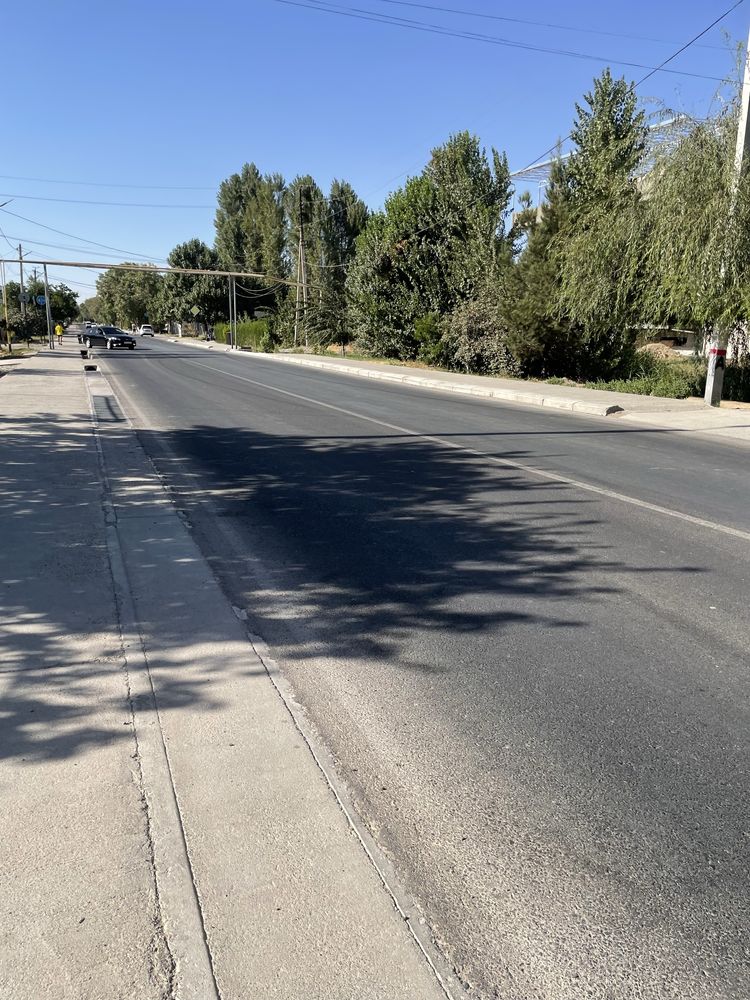 Tayyor er uchastkasi Yangi O’zbekiston bog’i yaqinida