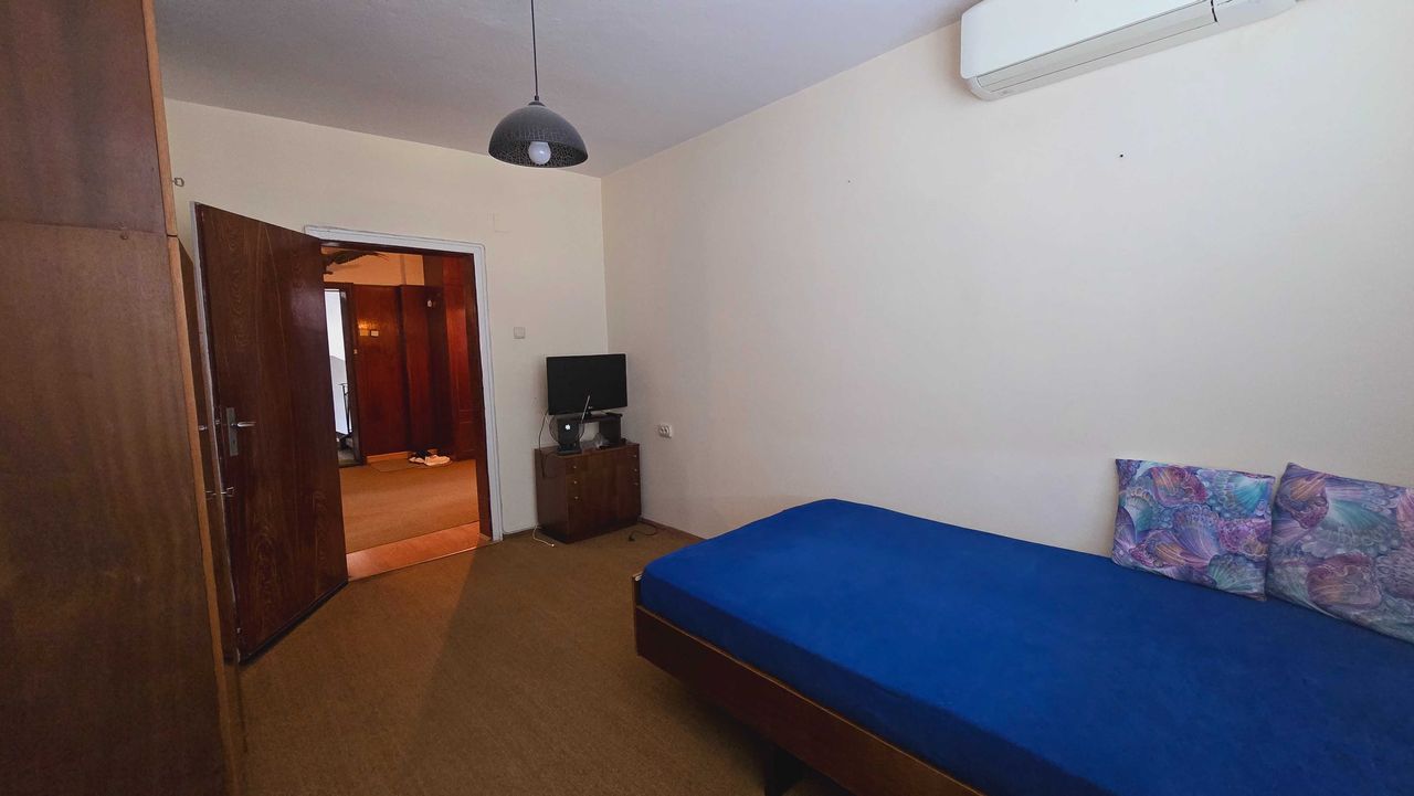 Продава се Многостаен апартамент в Пловдив, Кършияка - 140 кв.м за 1429 €/кв.м - Снимка #8