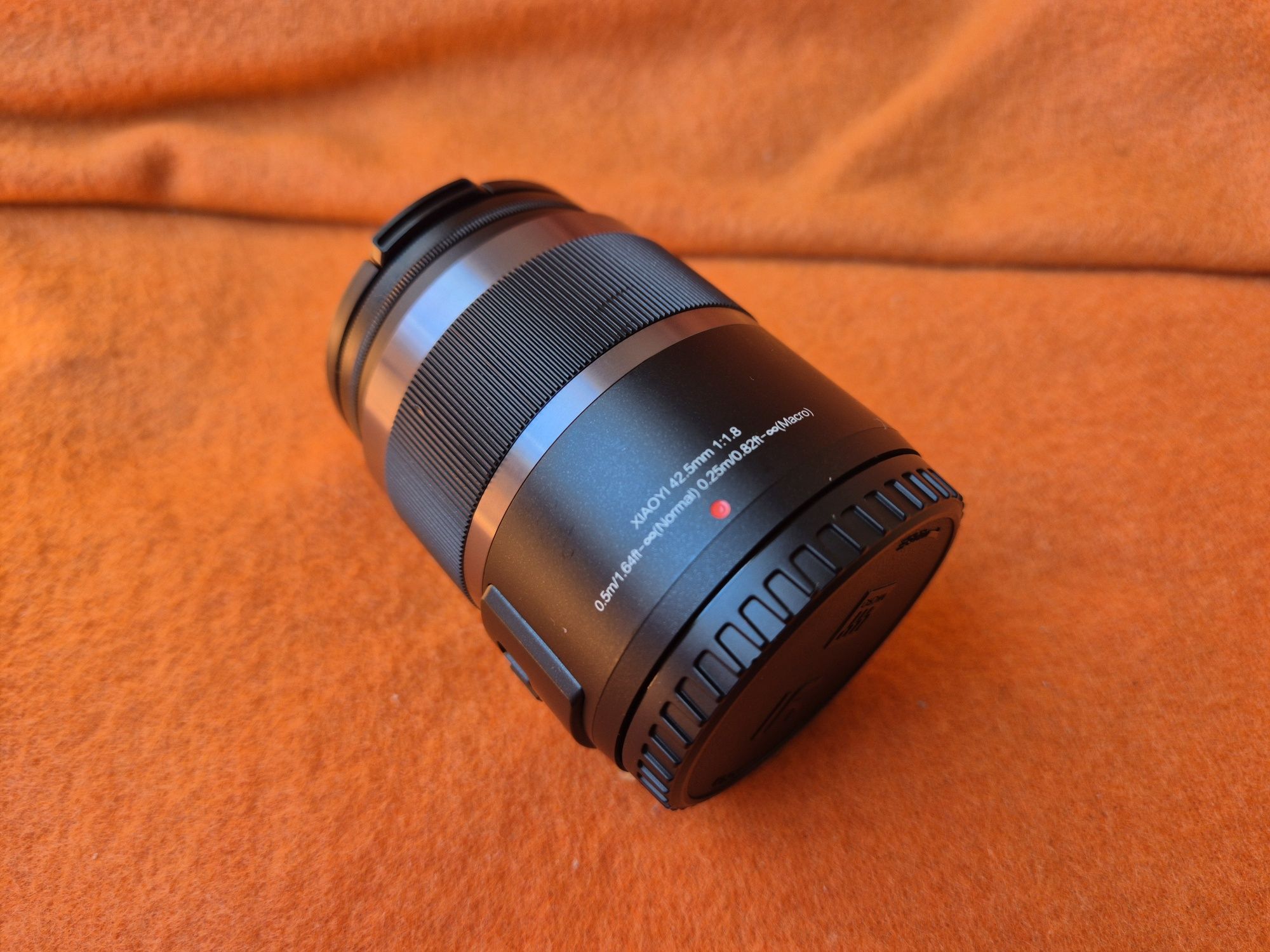 Портретен Xiaovi (Xiaomi) M43 обектив 42.5 F.1.7