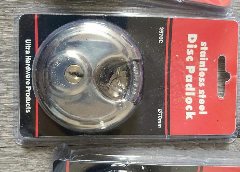 Lacat 70 mm 2 chie noi preț per buc