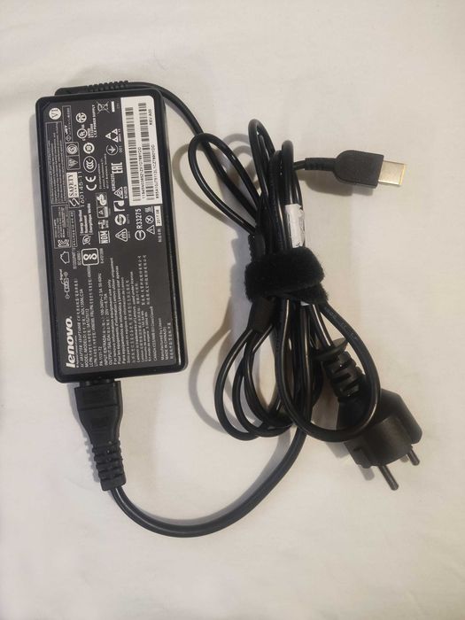 Incarcator Lenovo Original 20V 6.75A 135W ADL135NLC3A
