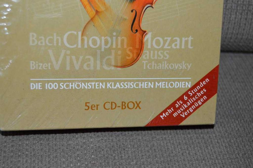 TOP 100 Classics - 5 CDs - Bach, Chopin, Mozart, Vivaldi, Strauss