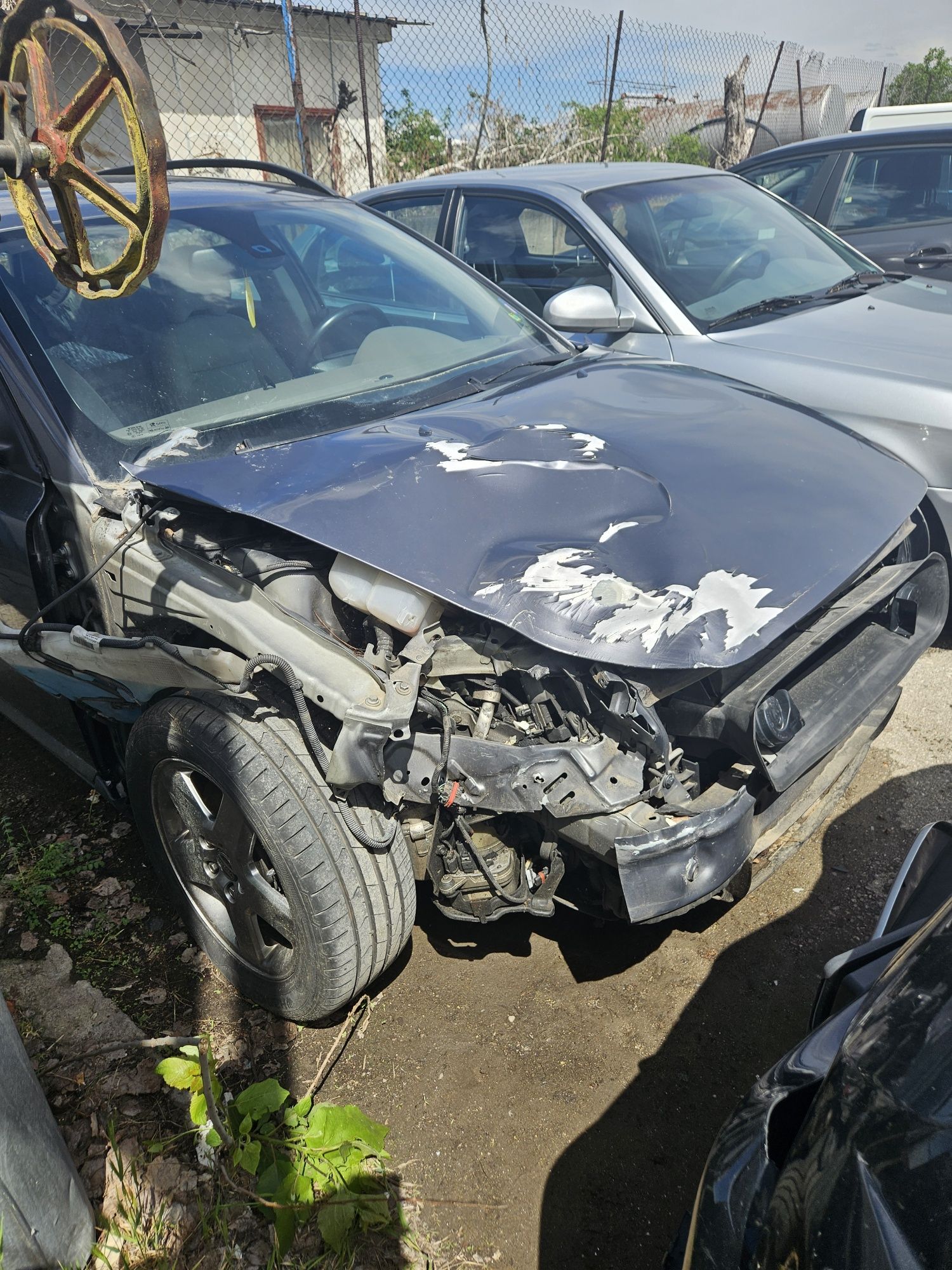 Продавам Volvo v50 ЦЯЛО!!!
