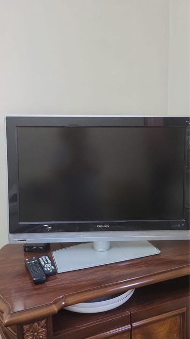 Телевизор PHILIPS