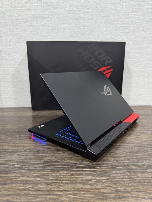 16-Ядерный Asus ROG Strix Ryzen-7 RTX3050 DDR6 в Идеальном Состоянии!