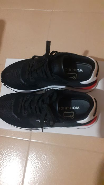 Продавам мъжки маратонки улрич