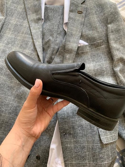 Продам туфли мужские 40р