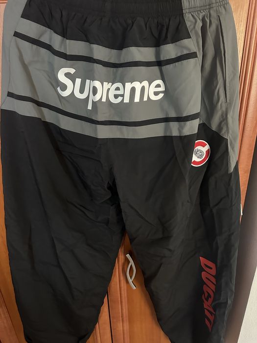 Pantaloni duccati x supreme
