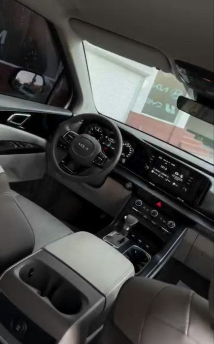 Kia Carnival yili 2022