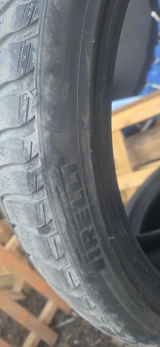Гуми 245/40/19 pireli runflat