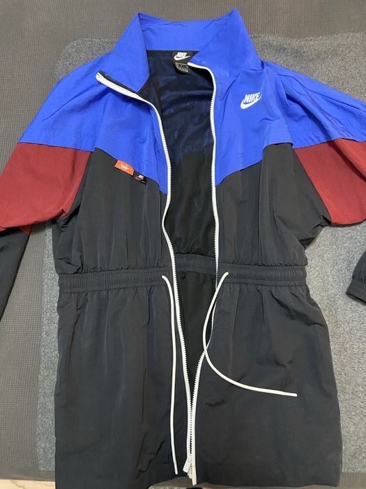 Geaca Nike marimea S