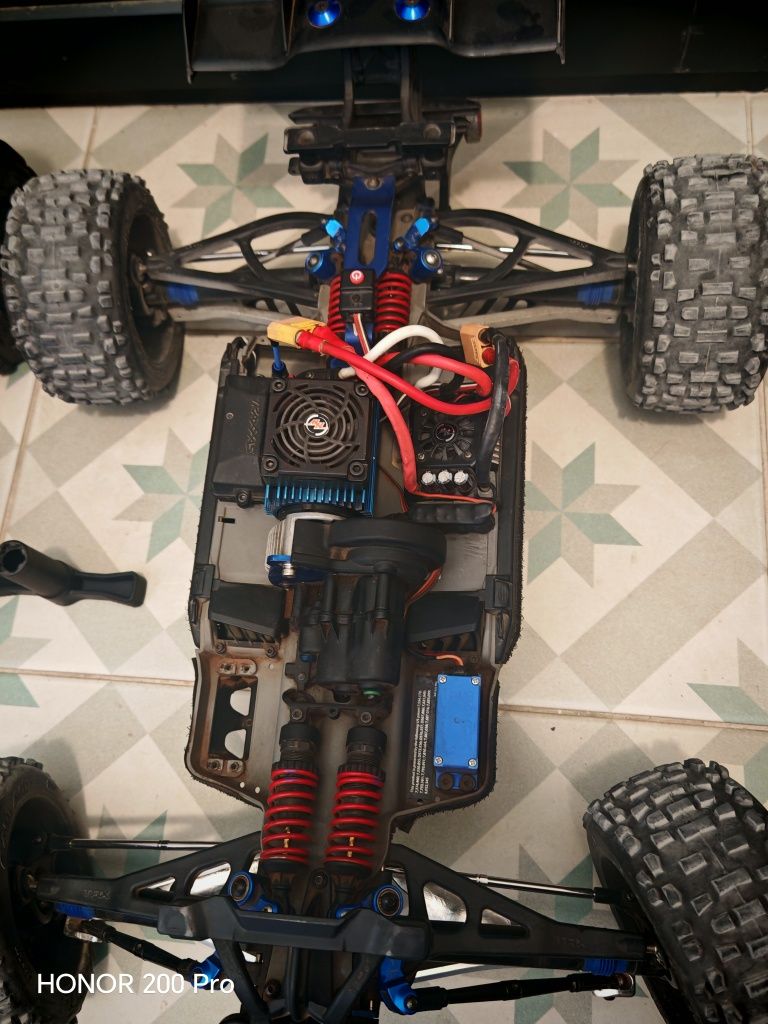 Рц/rc  Traxxas E-Revo 1