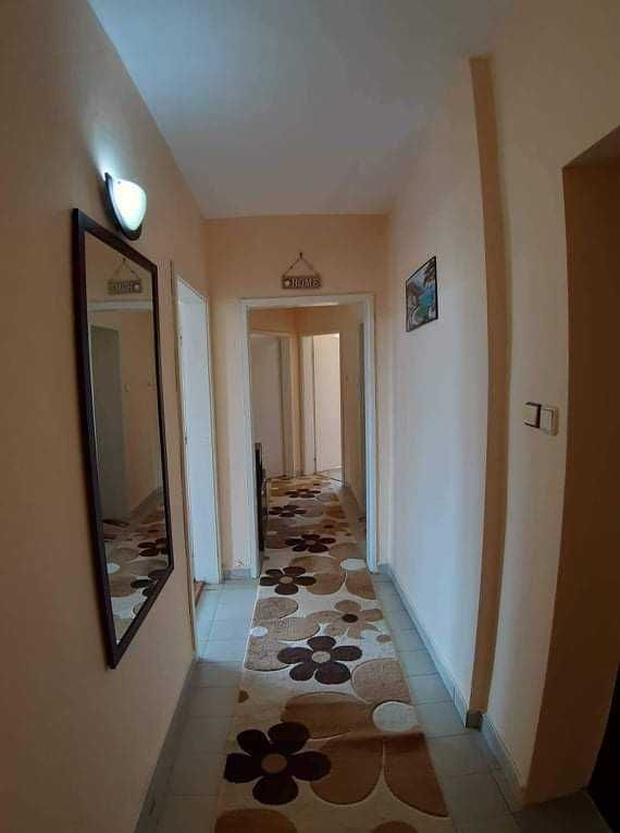 Дава се под наем Тристаен апартамент в Кърджали, Център - 90 кв.м за 306 € - Снимка #9