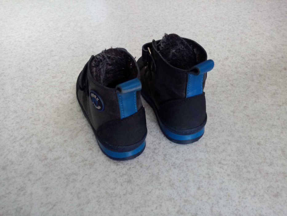 Детски боти 24 номер