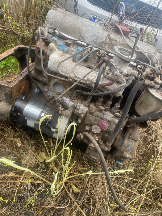 Motor în 4 cilindri