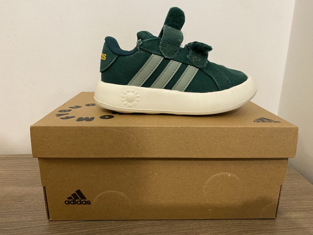 Маратонки adidas за дете