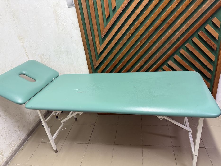 Срочно продам мебель для салона красоты