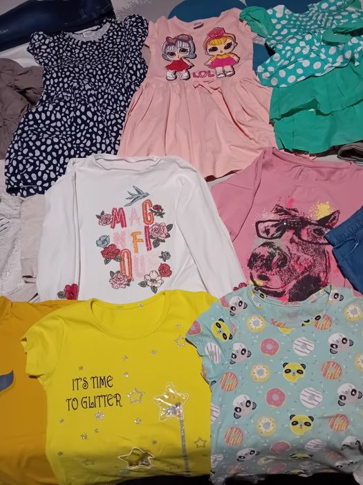 Огромен лот дрехи момиче 4-6 години