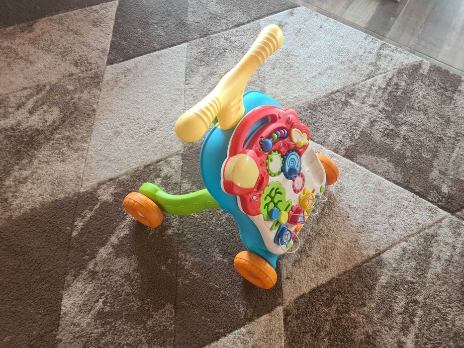 Музикален уокър проходилка