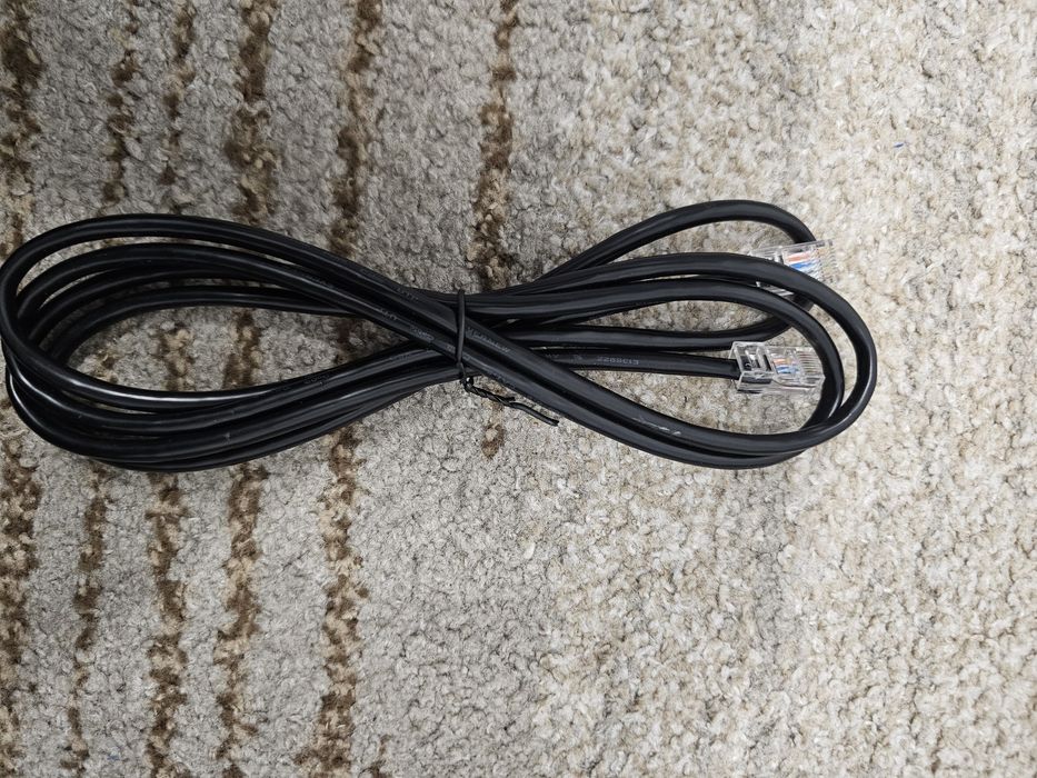 Cablu de Internet!