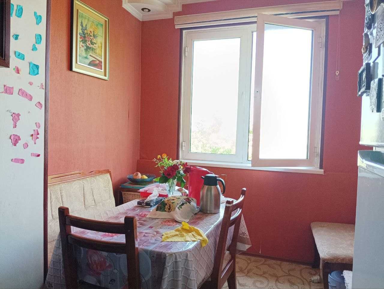 Продается 3х комнатная квартира на Юнусабаде ,м Туркестан (м999)