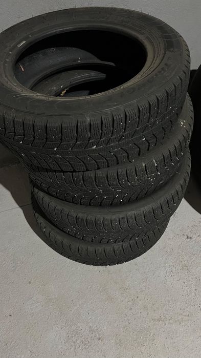 Зимние 4 колеса хорошего состояния 185/65/15
