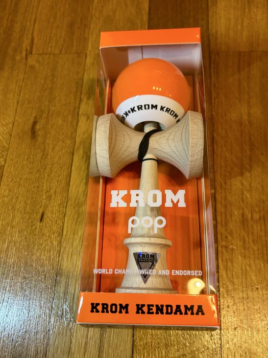 Kendama KROM Pop sticky orange